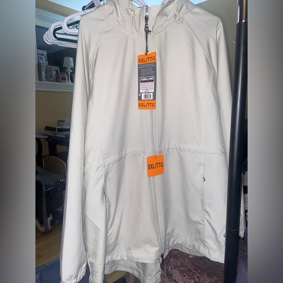 Spring Jacket - Picture 2 of 2